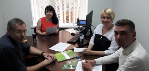 У Києві обговорили напрямки співпраці центрів з надання БВПД та відділів з питань пробації у місті Києві та Київській області