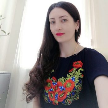 Олена Іпатенко