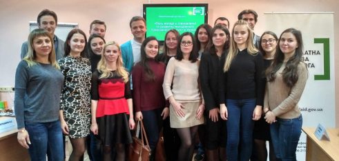 Правозахисники Києва та Кривого Рогу обмінювалися досвідом реалізації правопросвітницьких проектів