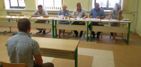Триває перевірка освітньо-кваліфікаційного рівня та ділових якостей поліцейських
