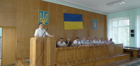 В.о. директора Старокостянтинівського місцевого центру з надання БВПД Петлюк О.П. взяв участь у засіданні колегії районної державної адміністрації на якому виступив з інформацією, щодо відкриття Старокостянтинівського місцевого центру