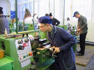 Право учнів та студентів на працевлаштування