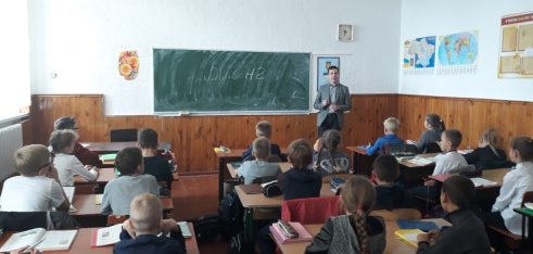 Тиждень протидії булінгу на Хмельниччині: майже 1300 учнів та студентів взяли участь у заходах, організованих фахівцями системи БПД
