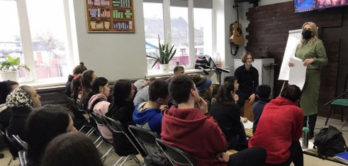 У Шепетівці юристи навчають ромів вирішувати правові проблеми