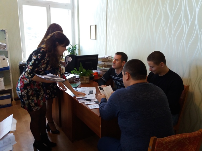 захисник 2