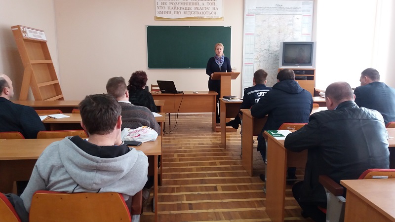 освітяни3