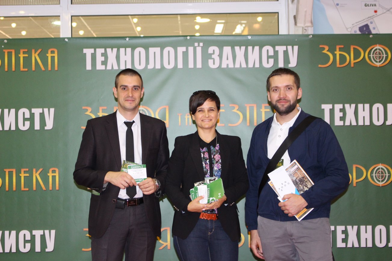 IMG 7690 1303x869