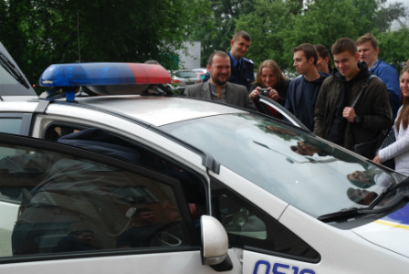 Police eks 6