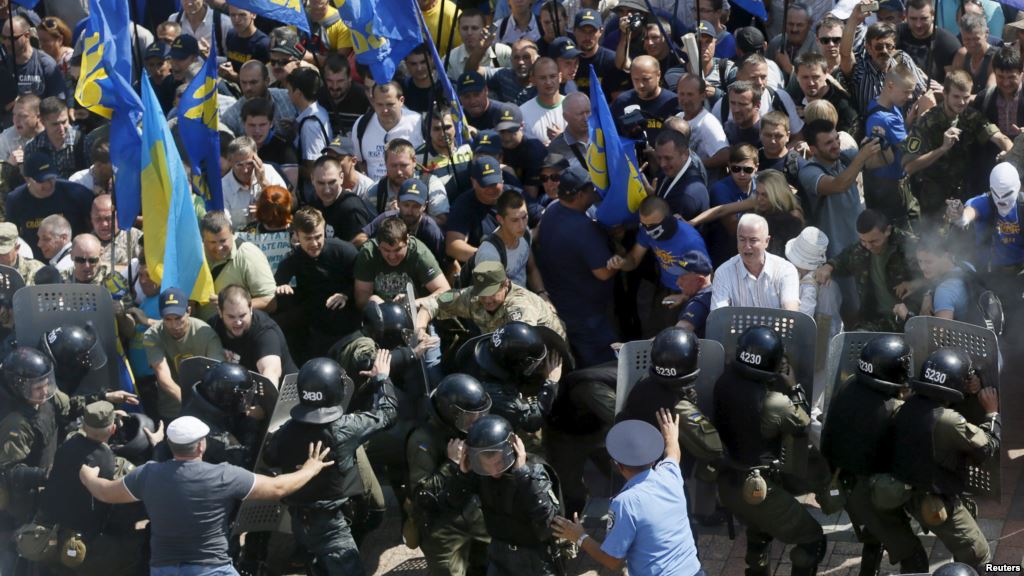 рада сутички