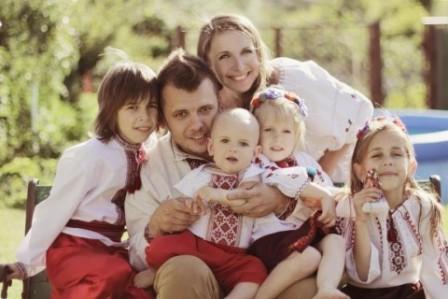 22583457 v ukraine mnogodetnym semyam budut dopl