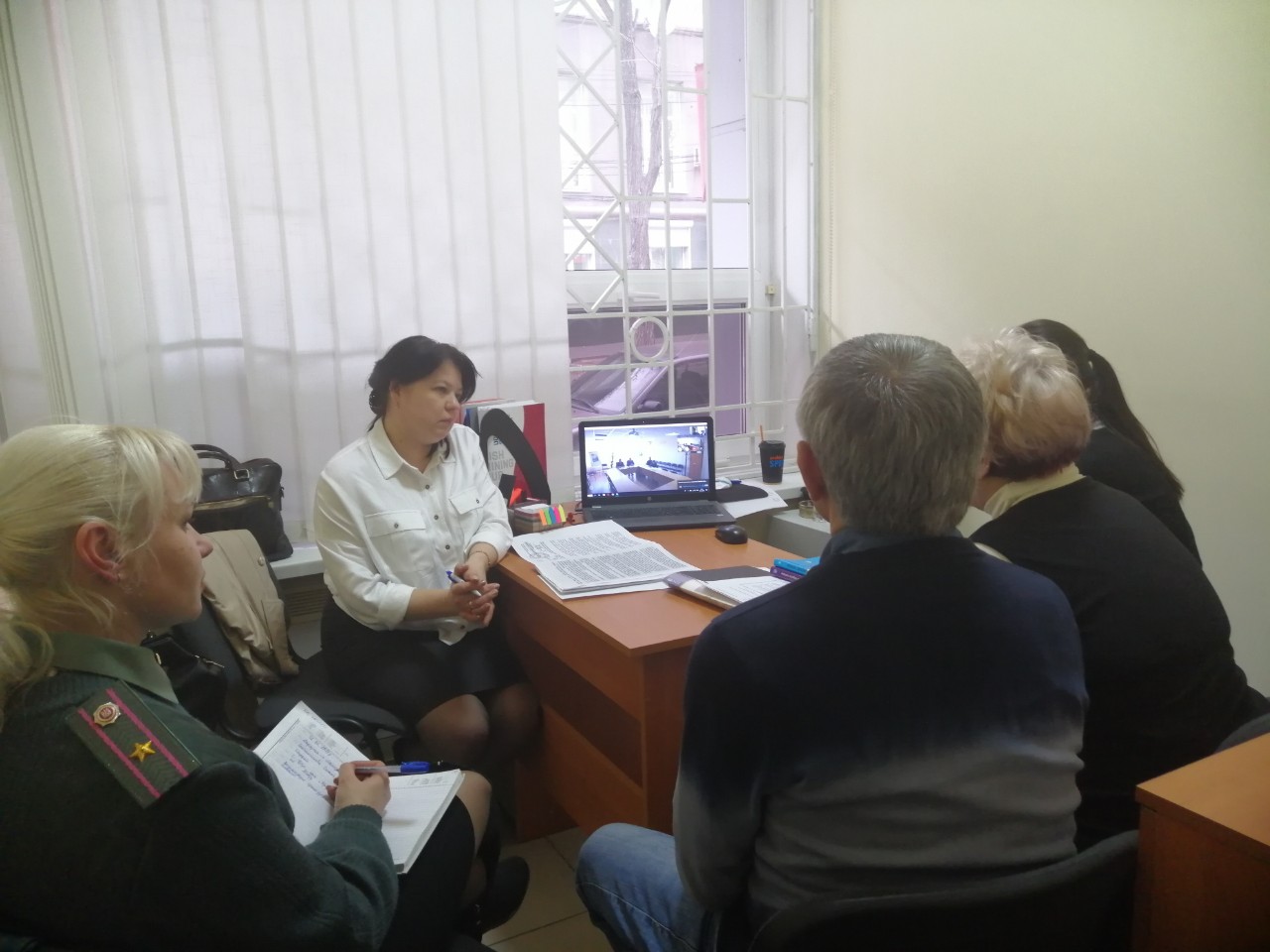 IMG-102def6985bd62053f337ca25f8df132-V