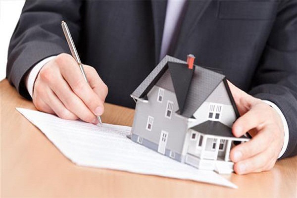 Mortgage-Broker